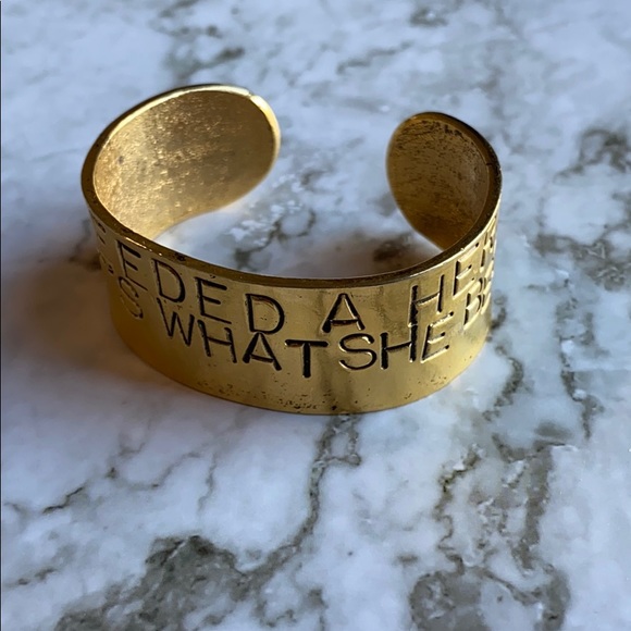 Inspiration antique goldtone cuff - Picture 3 of 6